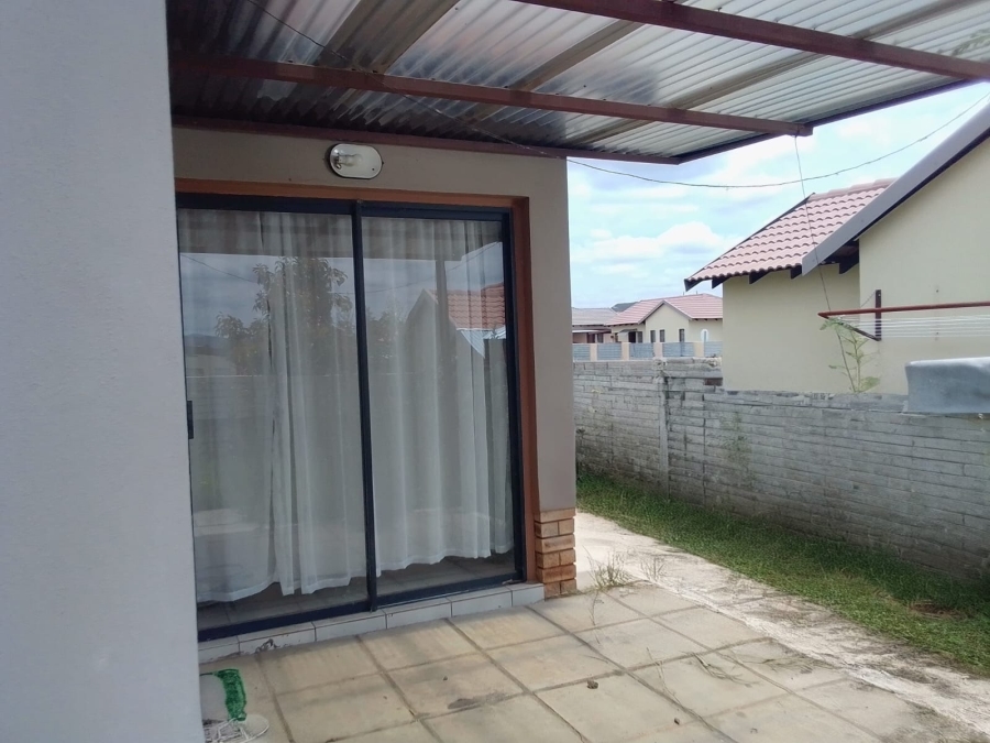 To Let 3 Bedroom Property for Rent in Waterkloof North West
